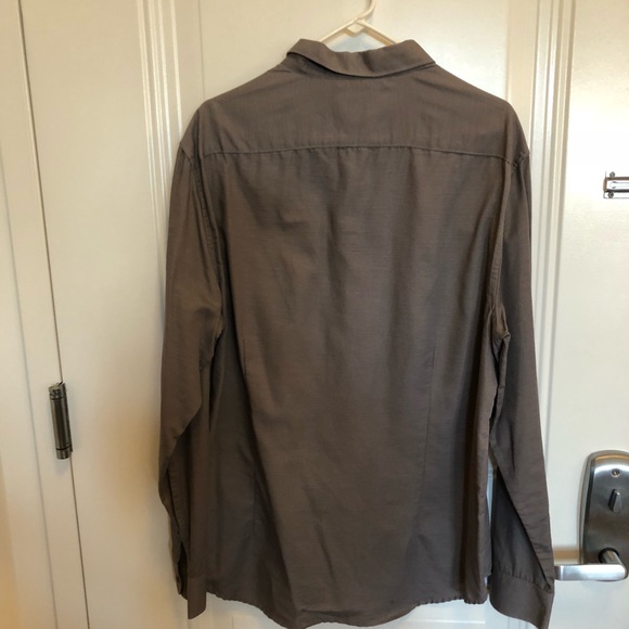 Kenneth Cole Reaction Button Down Gray Shirt XL - Picture 8 of 8